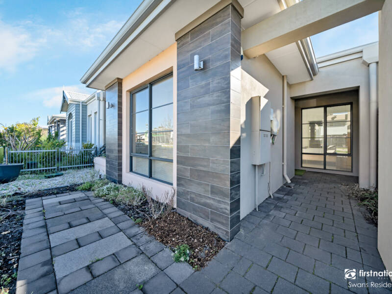 52 Maffina Parade, ELLENBROOK, WA 6069 AUS
