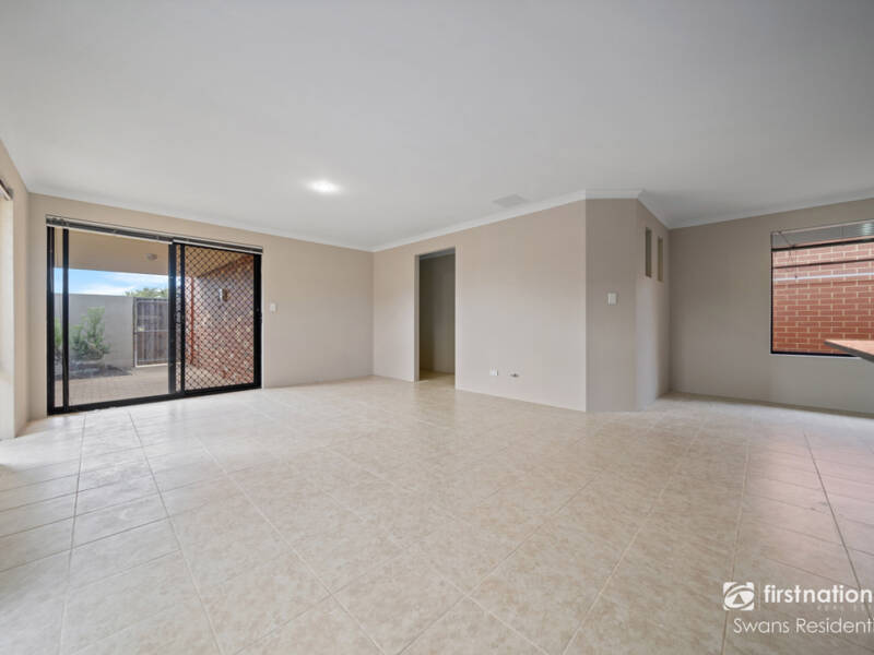 74 Delapre Drive, ELLENBROOK, WA 6069 AUS