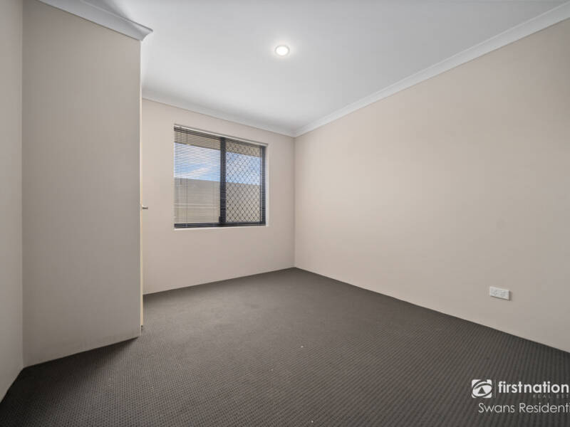 74 Delapre Drive, ELLENBROOK, WA 6069 AUS