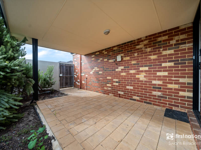 74 Delapre Drive, ELLENBROOK, WA 6069 AUS