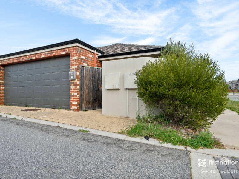 74 Delapre Drive, ELLENBROOK, WA 6069 AUS