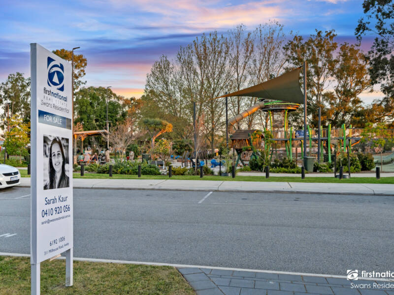 10 Gloucester Approach, BRABHAM, WA 6055 AUS