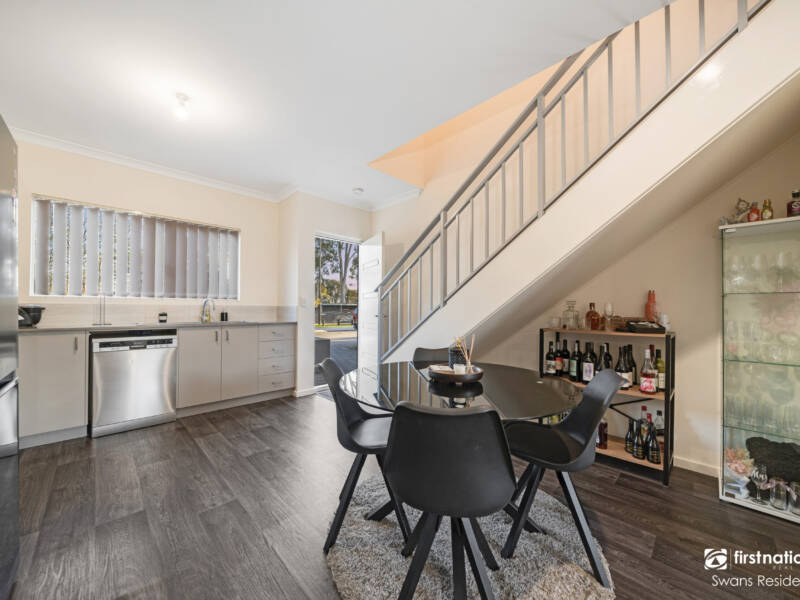 10 Gloucester Approach, BRABHAM, WA 6055 AUS