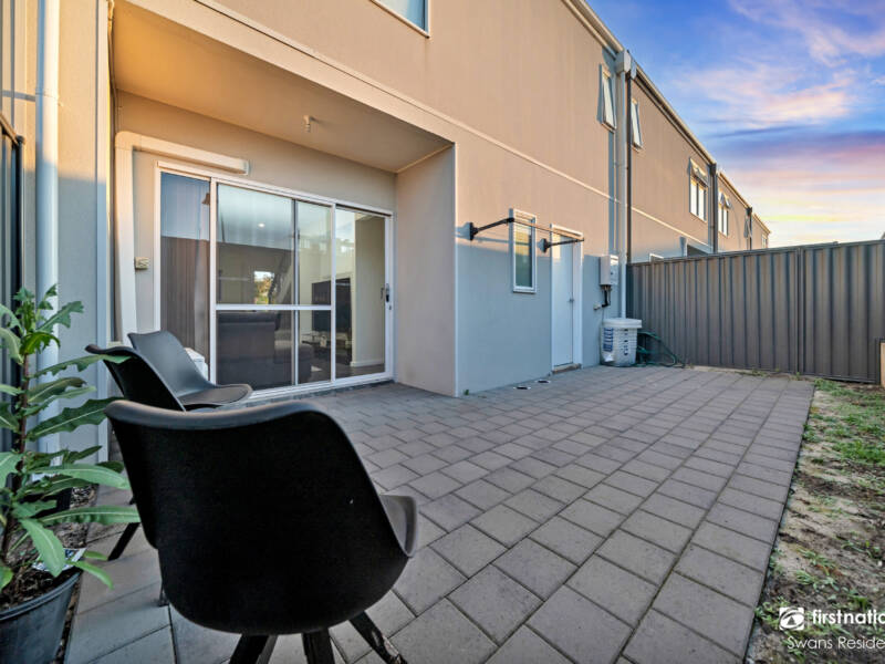 10 Gloucester Approach, BRABHAM, WA 6055 AUS