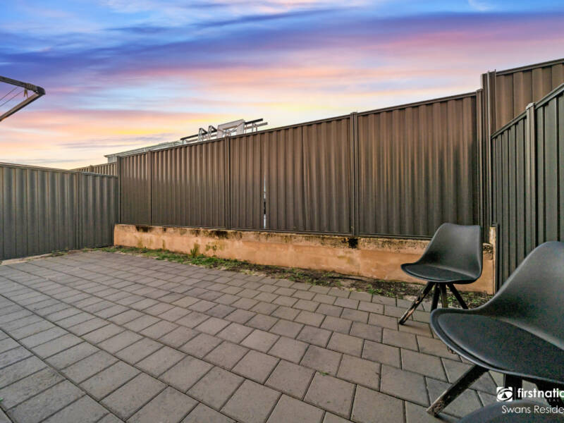 10 Gloucester Approach, BRABHAM, WA 6055 AUS