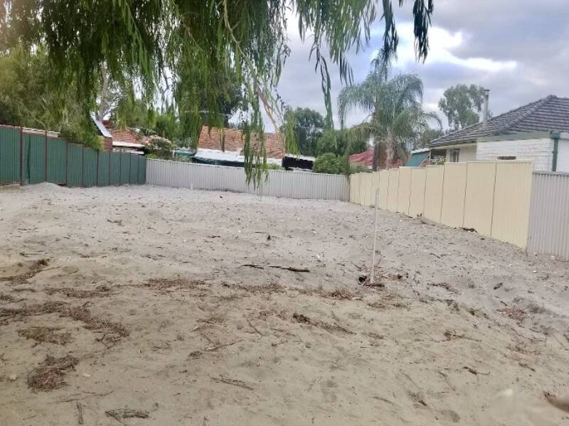 22 KERWIN WAY, LOCKRIDGE, WA 6054 AUS