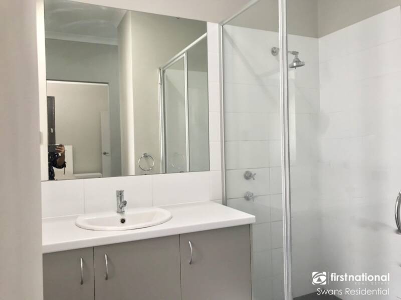4/59 Ardmore Parade, ELLENBROOK, WA 6069 AUS