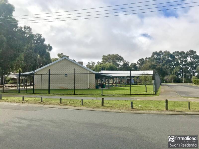 7 Avignon Way, BEECHBORO, WA 6063 AUS