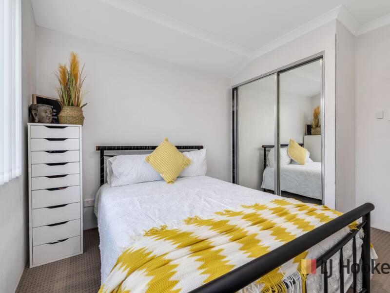 23 Cheyne Way, CAVERSHAM, WA 6055 AUS