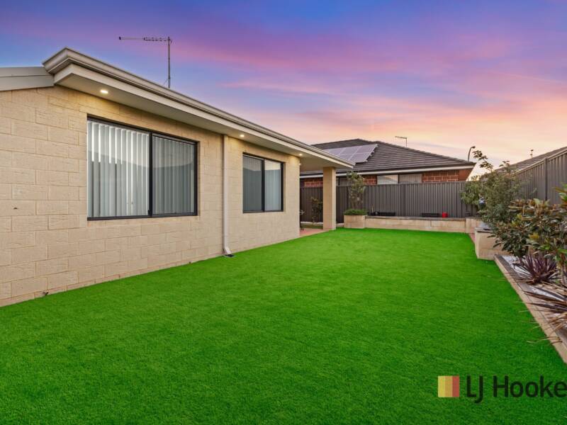 23 Cheyne Way, CAVERSHAM, WA 6055 AUS