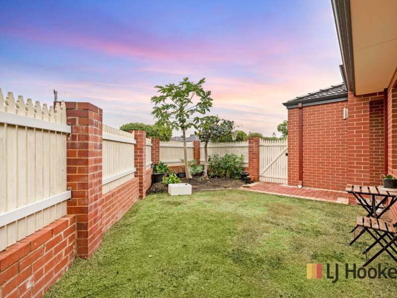 31 Dounley street, BALGA, WA 6061 AUS