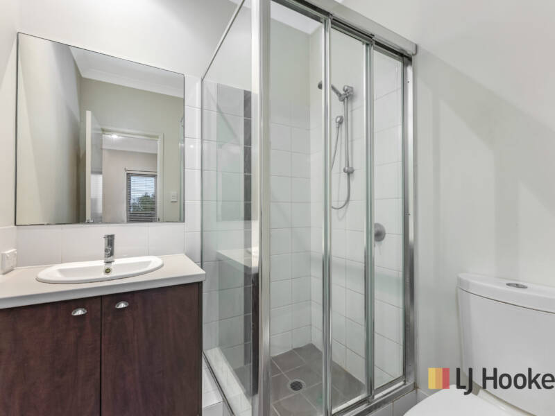 9 MACQUARIE BEND, ELLENBROOK, WA 6069 AUS