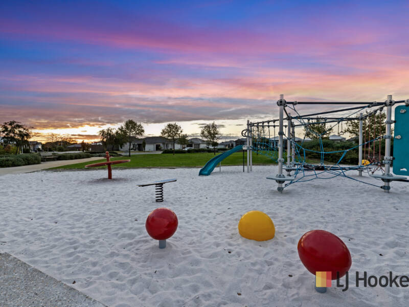 11 LIGADO AVENUE, AVELEY, WA 6069 AUS