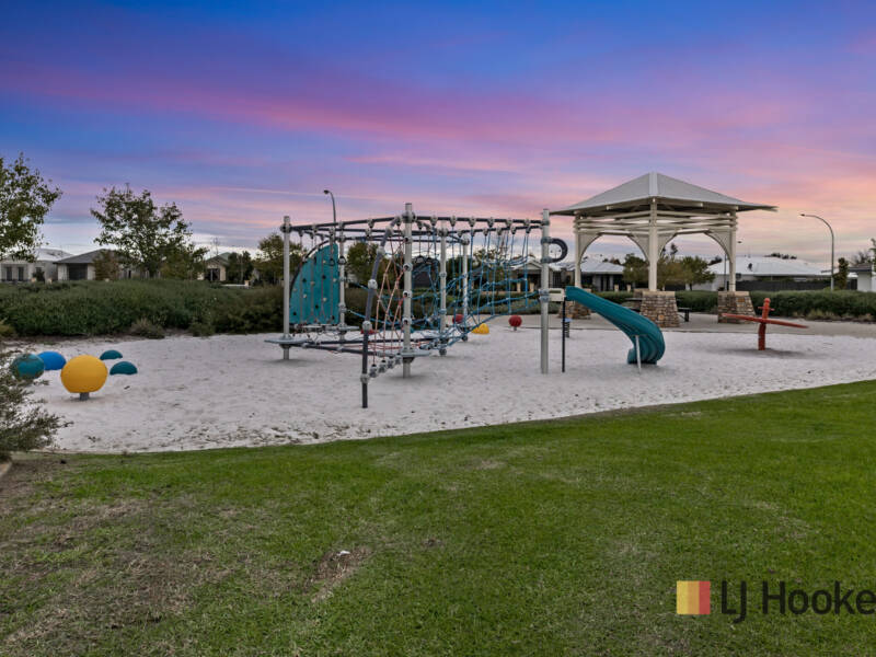 11 LIGADO AVENUE, AVELEY, WA 6069 AUS