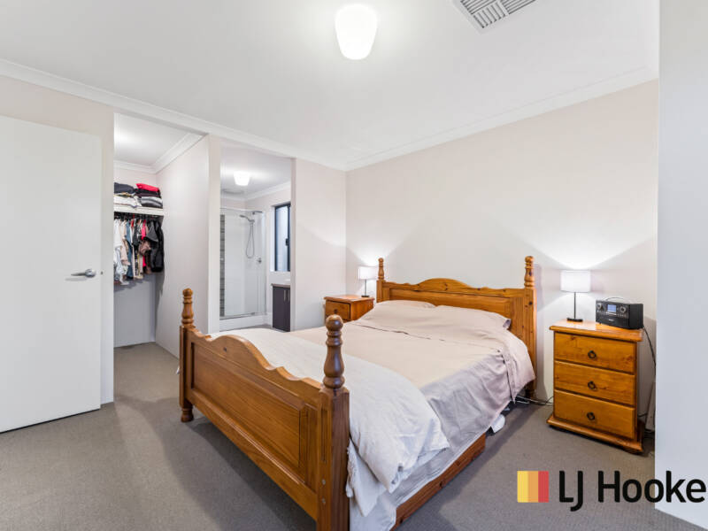 8 Minikin Drive, AVELEY, WA 6069 AUS