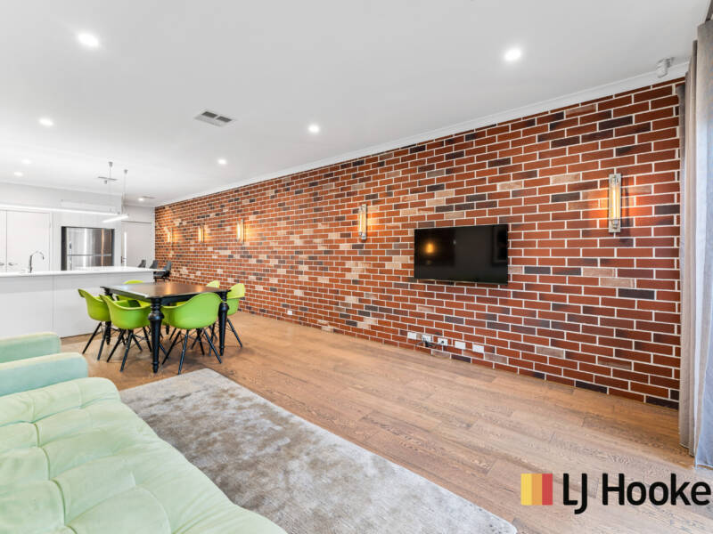 65 Trethowan Promenade, ALKIMOS, WA 6038 AUS
