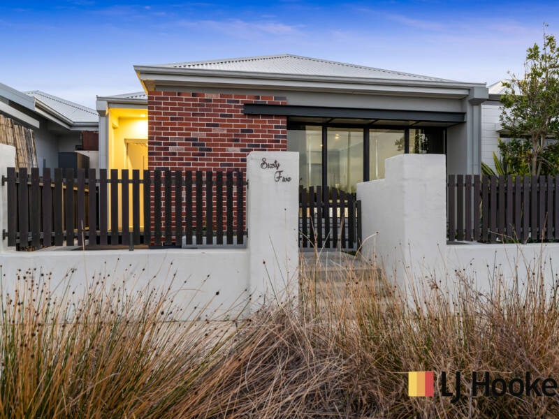 65 Trethowan Promenade, ALKIMOS, WA 6038 AUS