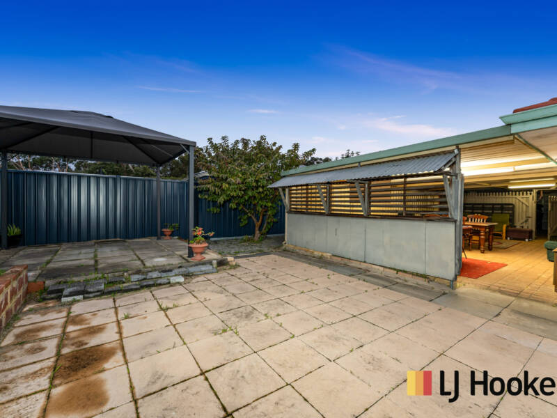 10 Pikes Close, CAVERSHAM, WA 6055 AUS