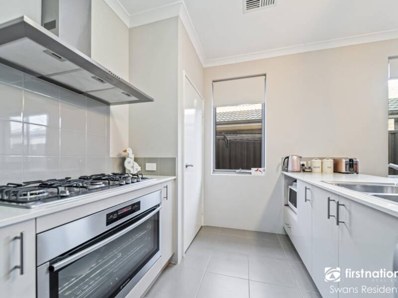 69 Baluran Avenue, BRABHAM, WA 6055 AUS