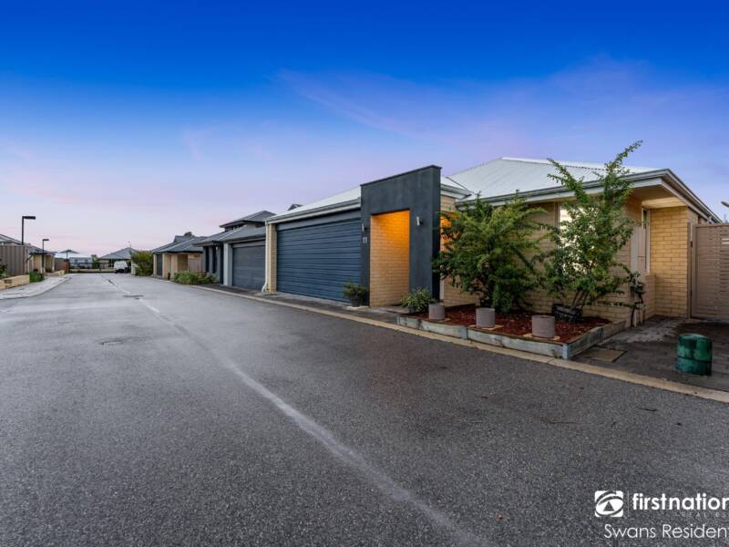11/54 Cob Road, BRABHAM, WA 6055 AUS