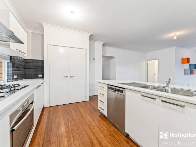 11/54 Cob Road, BRABHAM, WA 6055 AUS