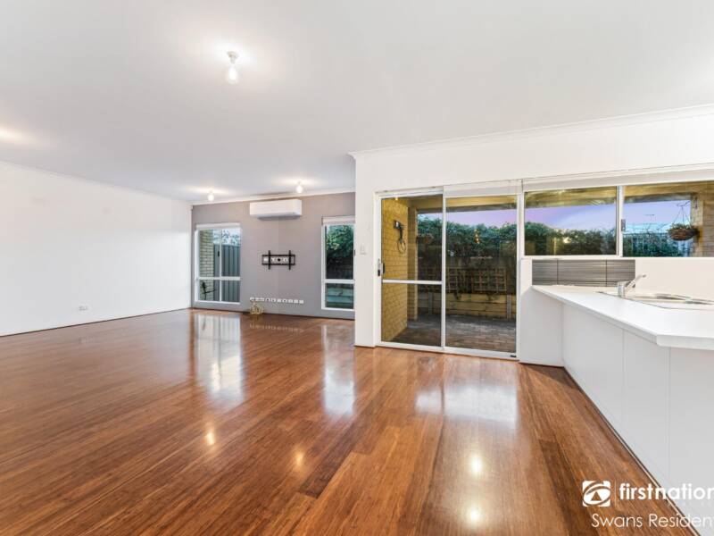 11/54 Cob Road, BRABHAM, WA 6055 AUS