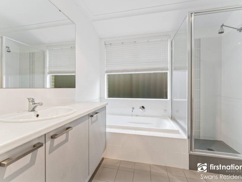 11/54 Cob Road, BRABHAM, WA 6055 AUS