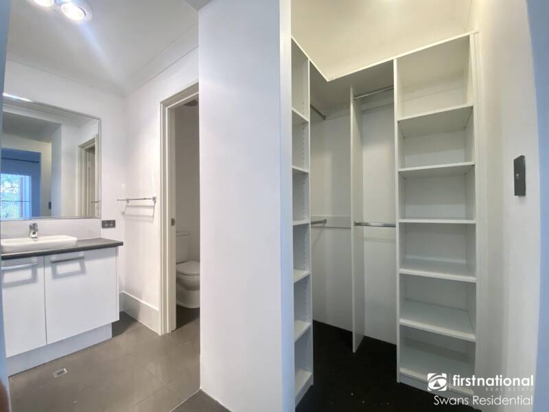 199 Dalmilling Drive, ELLENBROOK, WA 6069 AUS
