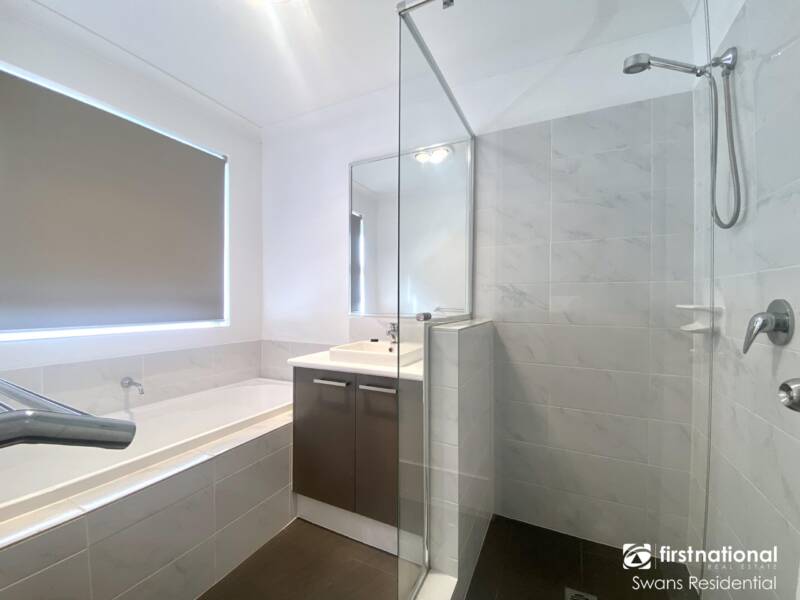199 Dalmilling Drive, ELLENBROOK, WA 6069 AUS