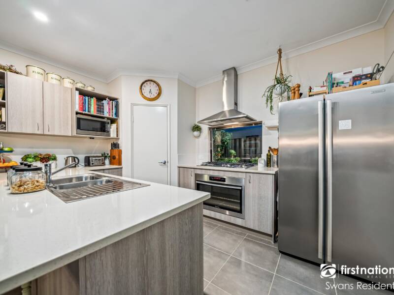 46 Tapioca Drive, AVELEY, WA 6069 AUS