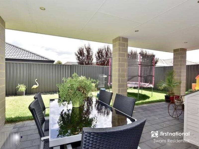 9 Tangara Street, AVELEY, WA 6069 AUS