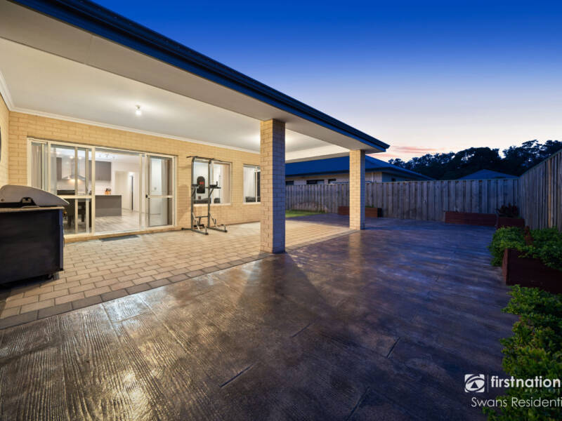 12 Ridsdale Road, ELLENBROOK, WA 6069 AUS