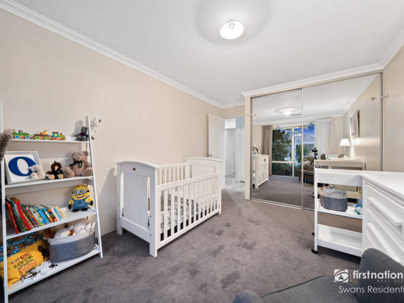 12 Ridsdale Road, ELLENBROOK, WA 6069 AUS