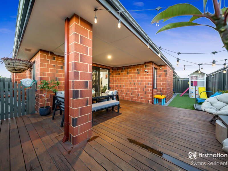 2 Crimson Way, BRABHAM, WA 6055 AUS