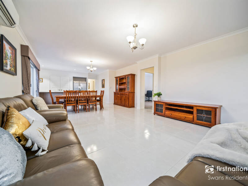 23 Fogliani Loop, SINAGRA, WA 6065 AUS