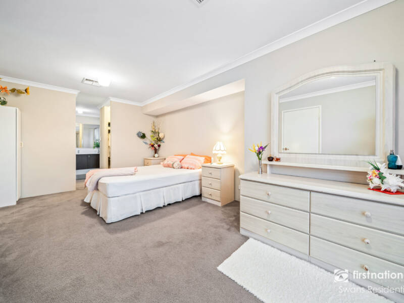 12 Tilbrook Rise, ELLENBROOK, WA 6069 AUS