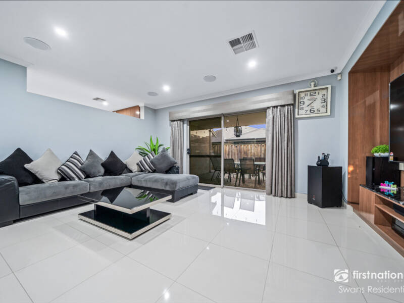 27 Anderton Street, ELLENBROOK, WA 6069 AUS