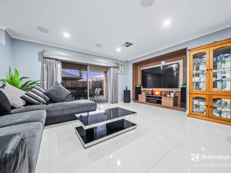 27 Anderton Street, ELLENBROOK, WA 6069 AUS