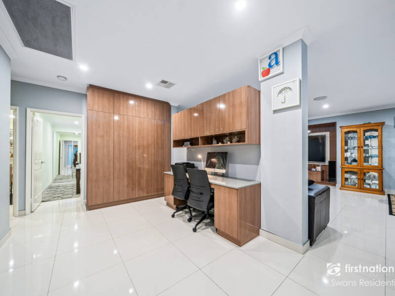 27 Anderton Street, ELLENBROOK, WA 6069 AUS