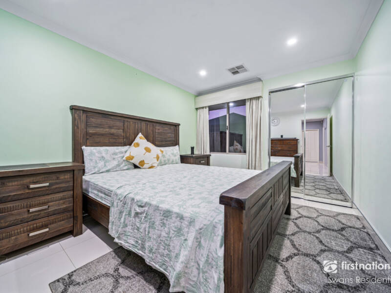 27 Anderton Street, ELLENBROOK, WA 6069 AUS