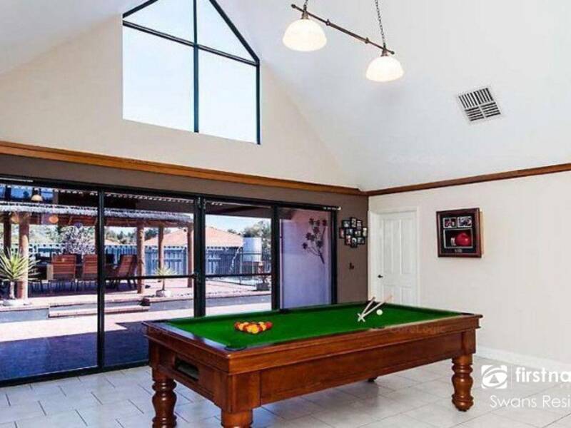 19 Woburn Park Avenue, ELLENBROOK, WA 6069 AUS