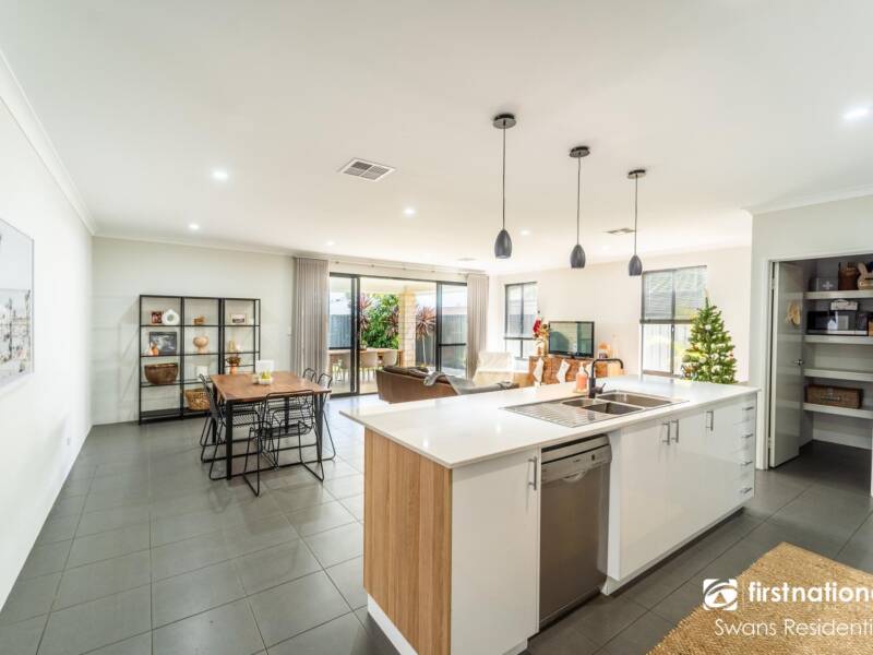 9 Bartley Chase, AVELEY, WA 6069 AUS