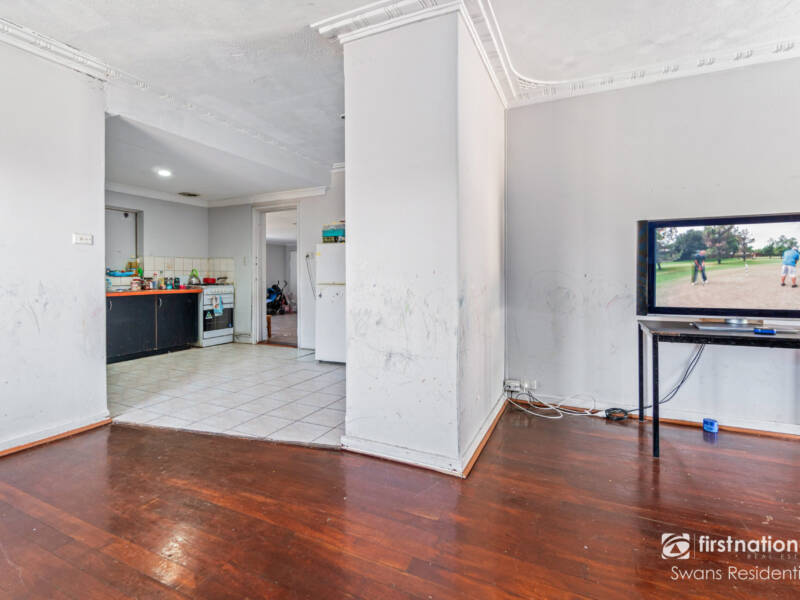 44 Princess Road, BALGA, WA 6061 AUS