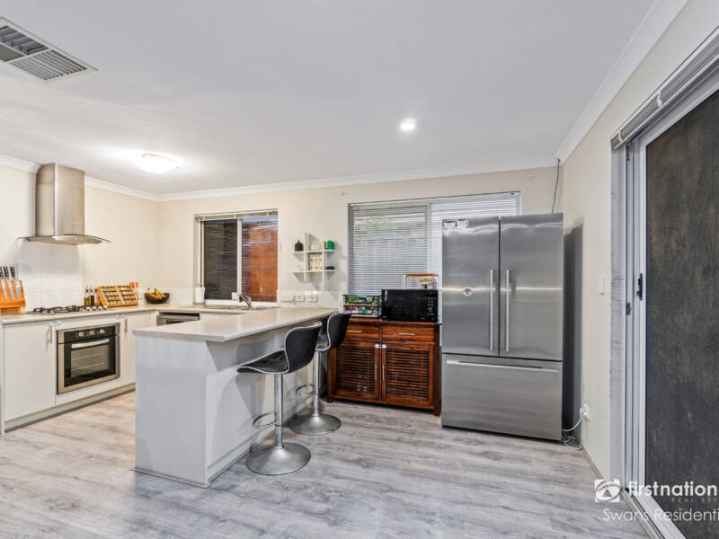 16 Warrego Outlook, ELLENBROOK, WA 6069 AUS