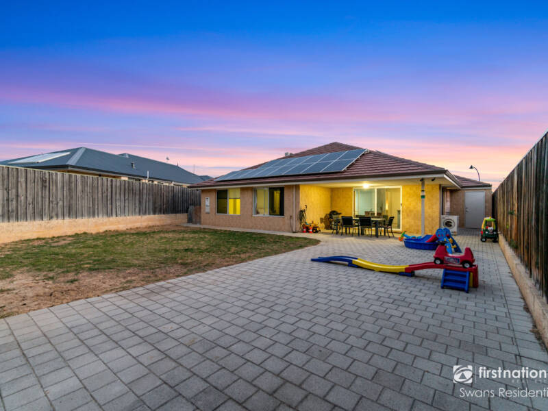16 Warrego Outlook, ELLENBROOK, WA 6069 AUS