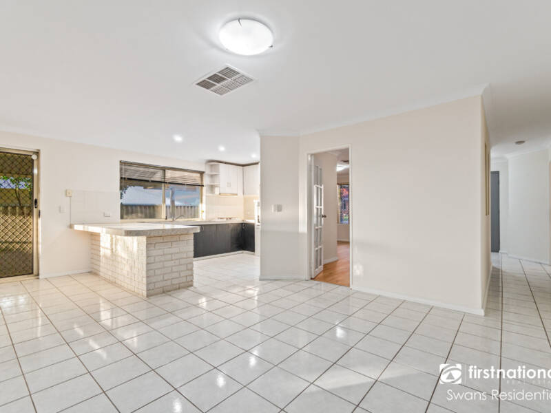 18 Seagate Turn, KINROSS, WA 6028 AUS