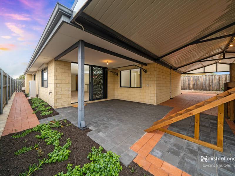 9 Boyagarring Gardens, ELLENBROOK, WA 6069 AUS
