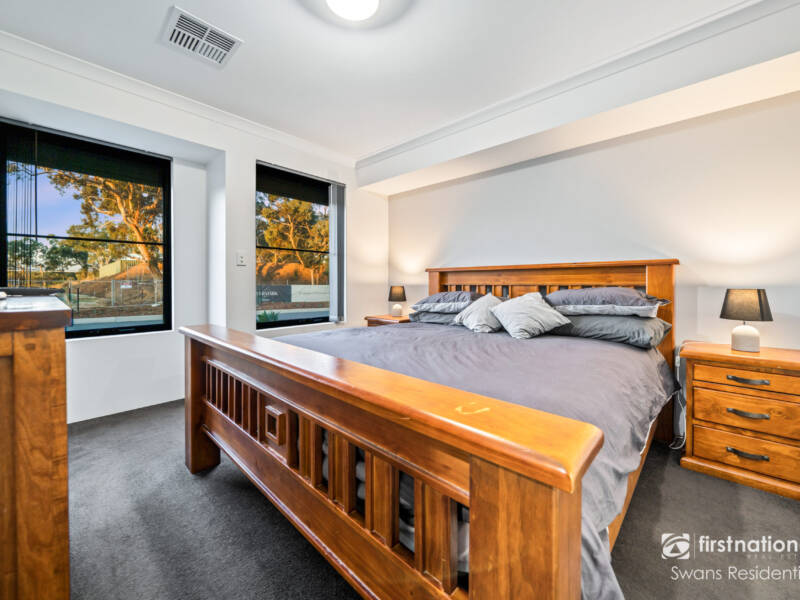 54 Cranwood Crescent, VIVEASH, WA 6056 AUS