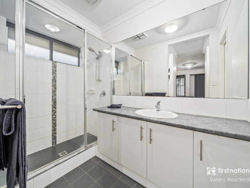 54 Cranwood Crescent, VIVEASH, WA 6056 AUS