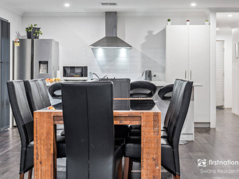 54 Cranwood Crescent, VIVEASH, WA 6056 AUS